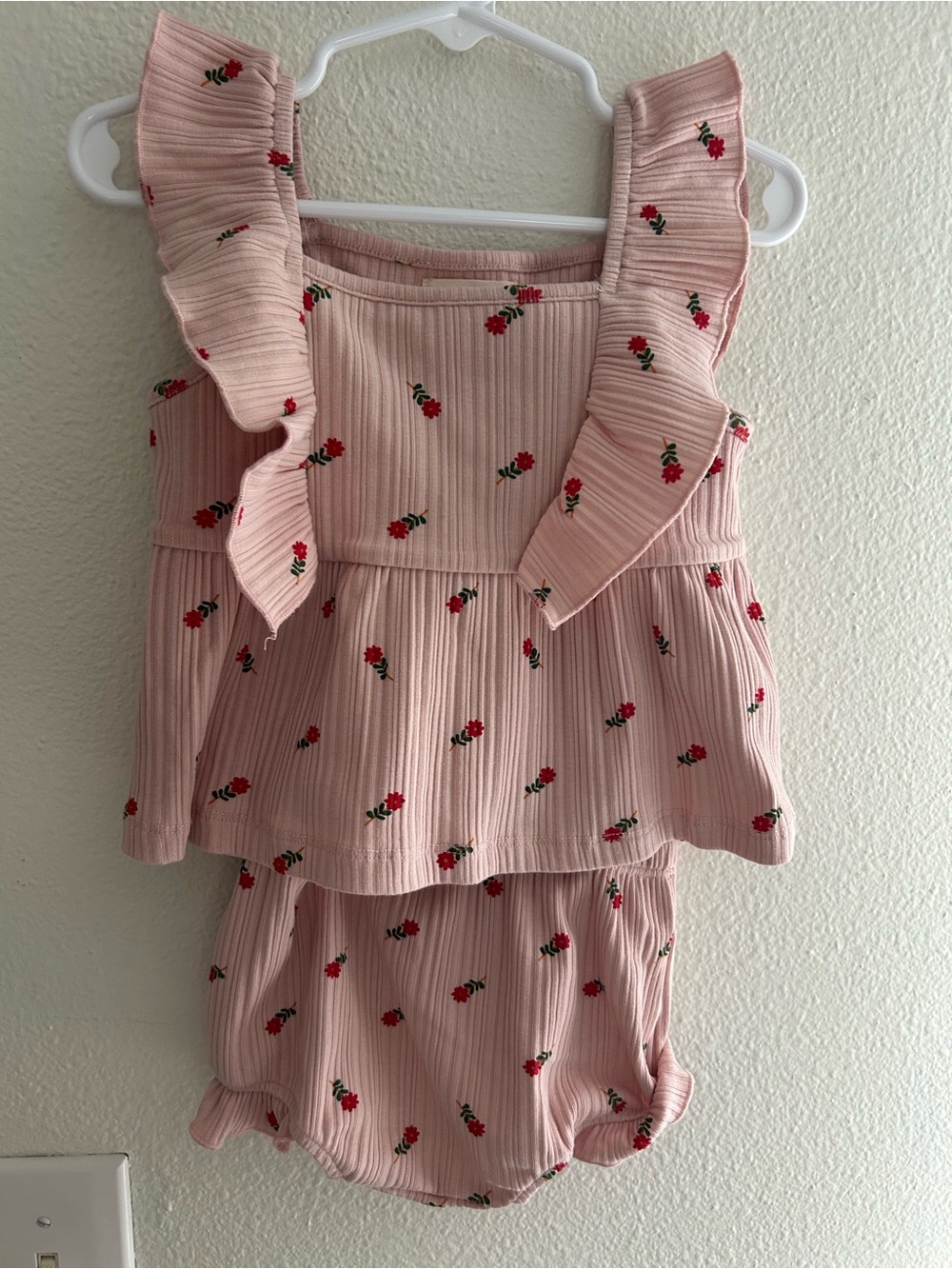 Vignette matching set! 9-12 month!